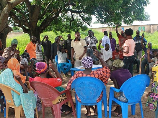 Análisis situacional de WASH comunitario utilizando la metodología del cuadro de mando en el distrito de Wa East, Ghana (WaterAid)